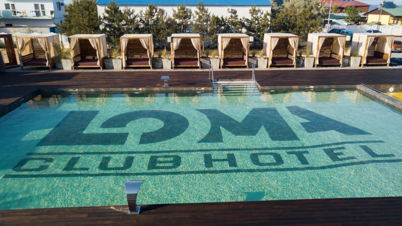 Loma Club Hotel Zatoka Luaran gambar